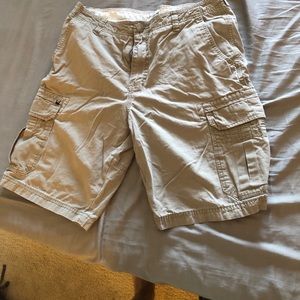 Billabong shorts 32 waist